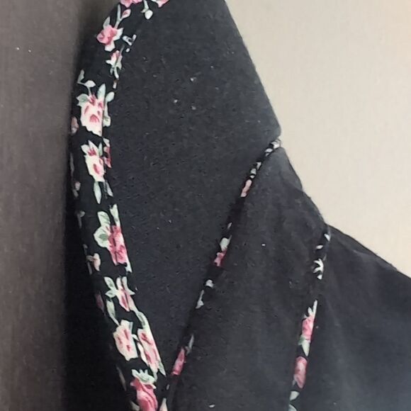 Black hat - Picture 3 of 5